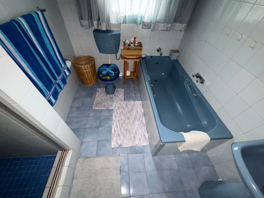 4 Bedroom Property for Sale in Safari Gardens North West